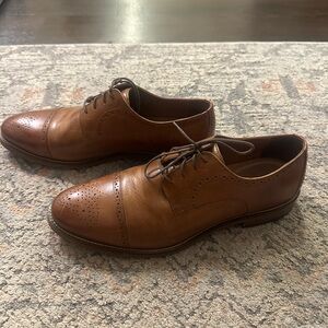 Johnston & Murphy / brown men’s work shoe
